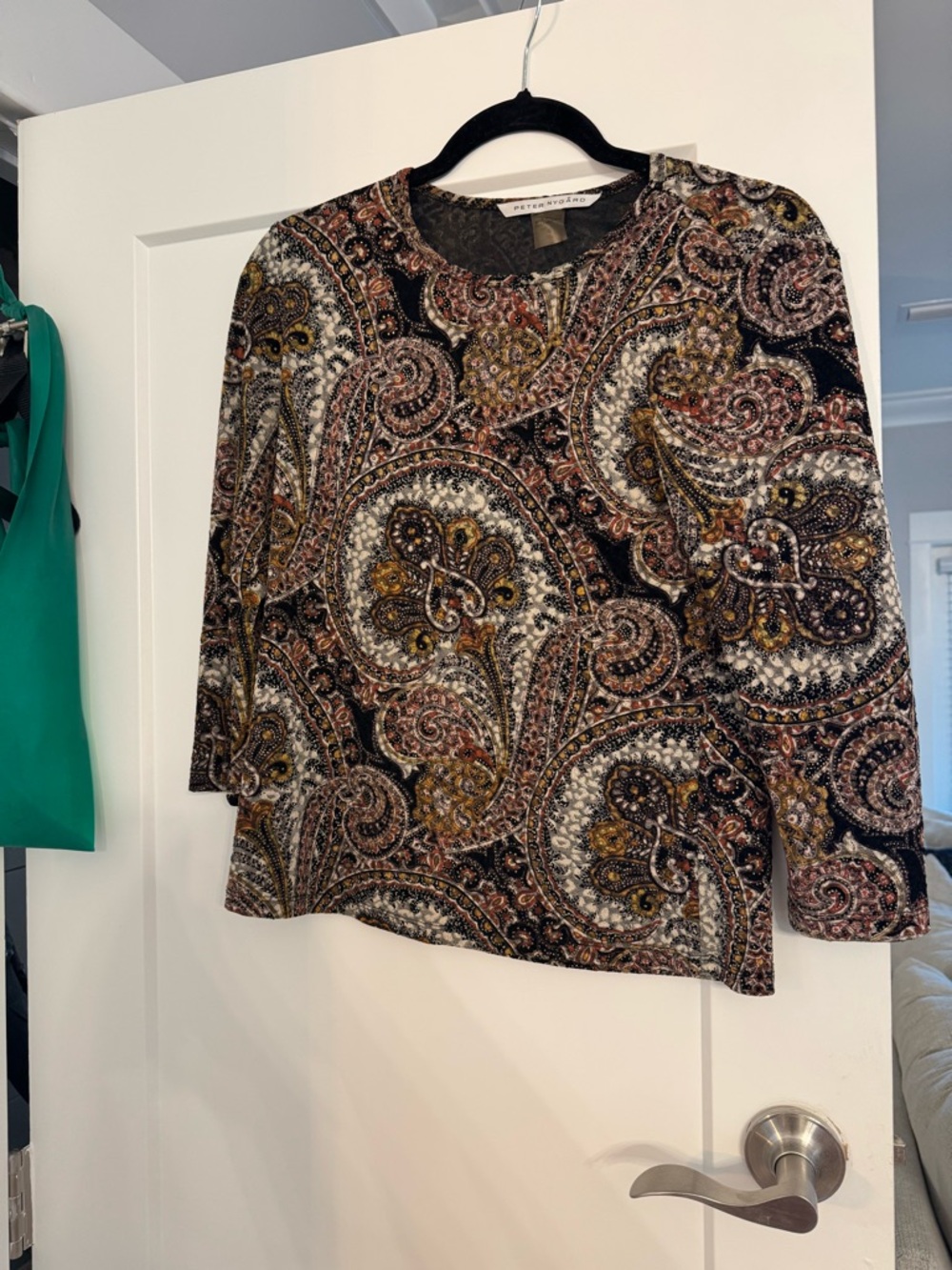 Peter Nygard Black Paisley Long-Sleeve Top with Gold and Cream Accents